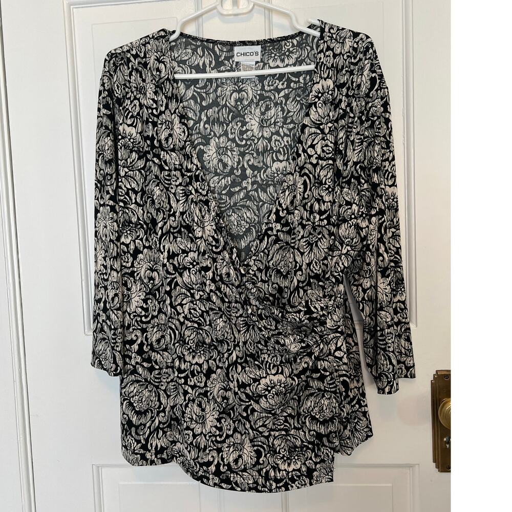 Chico's Faux Wrap Top Blouse Black White Floral Print 3/4 Sleeve Women's 3 US XL